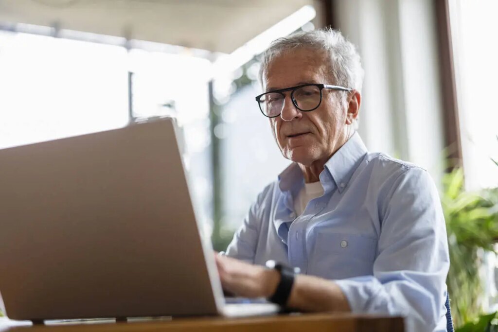 How Medicare’s initial enrollment period works Medicare’s initial enrollment period is a special window for those who are just turning ...