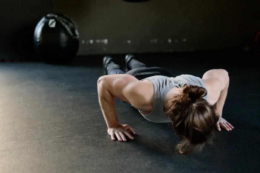 How to Build a Muscular Chest Without Push Ups