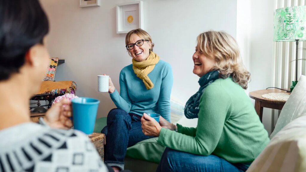 6 Ways to Combat Social Anxiety Right Now 6 Steps You Can Take to Combat Social Anxiety Right Now