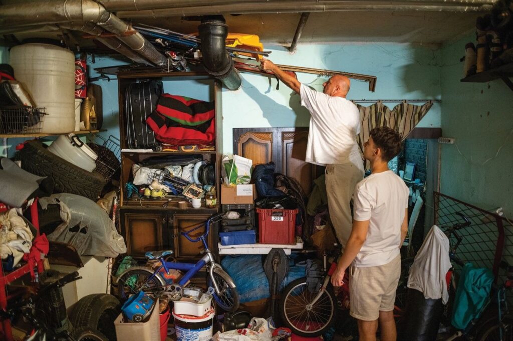 You’ve Spent a Lifetime Amassing Your Stuff. Here’s How to Get Rid of It. KPF575.declutter.garageGetty1523223157