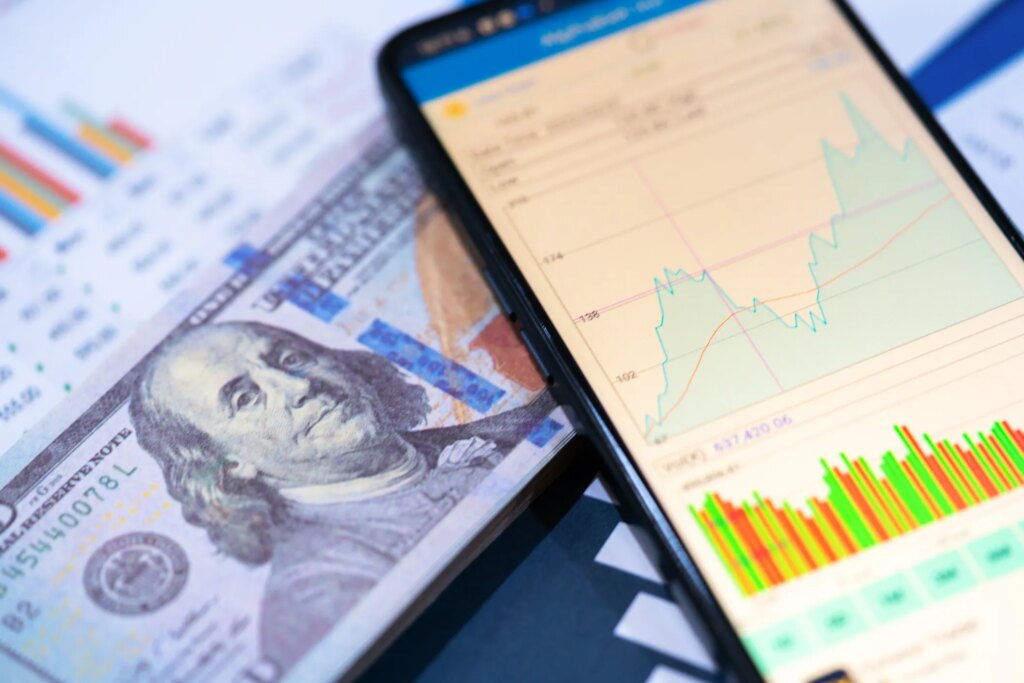 Company Stock in a 401(k)? Here's a Potential Tax Break