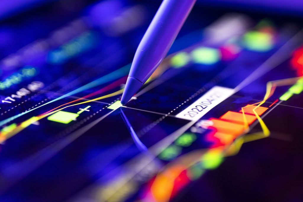 Dow Soars on Strong Blue-Chip Earnings: Stock Market Today