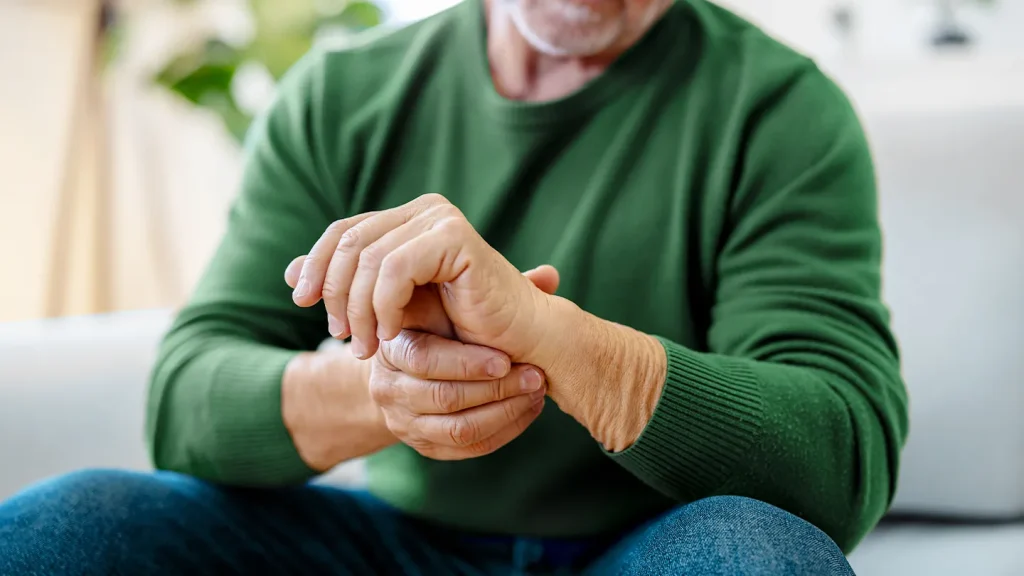 6 Things That Can Make Dyskinesia Worse in Advanced Parkinson’s Disease